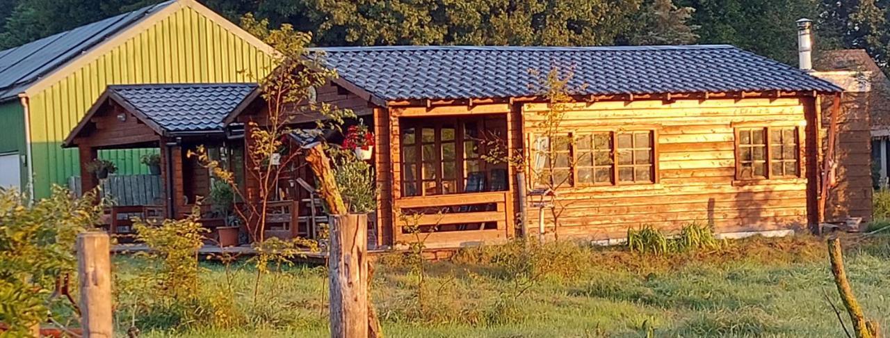 Ruime Romantische Blokhut Zwaanshoek Exterior photo